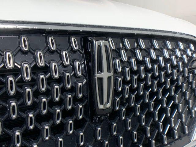 new 2025 Lincoln Aviator car, priced at $65,092