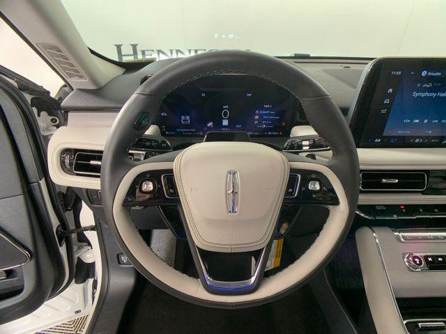 new 2025 Lincoln Aviator car, priced at $65,092