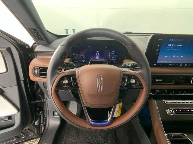new 2025 Lincoln Aviator car, priced at $71,133