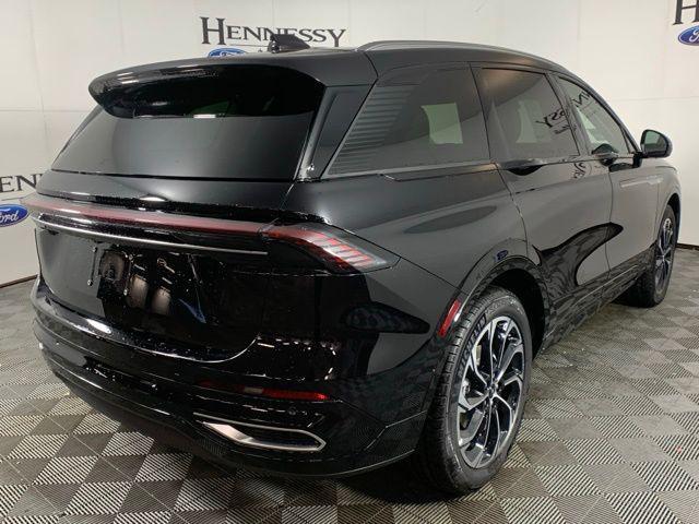 new 2025 Lincoln Nautilus car, priced at $59,875
