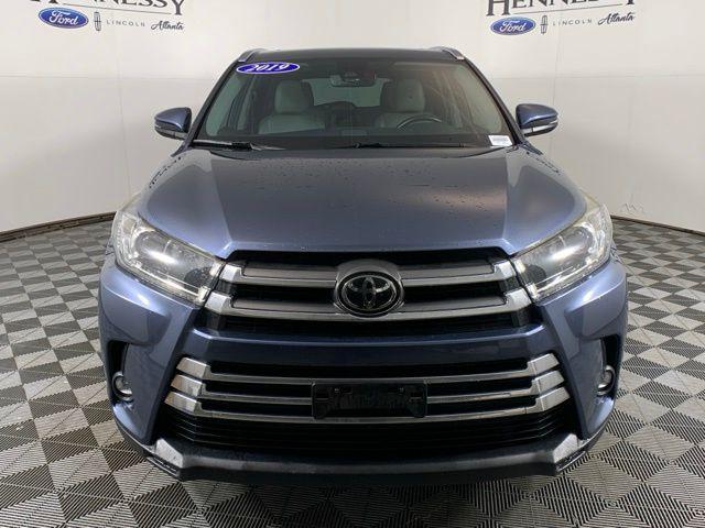 used 2019 Toyota Highlander car, priced at $24,980