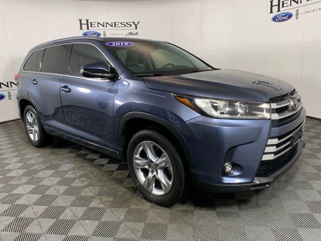used 2019 Toyota Highlander car, priced at $24,980