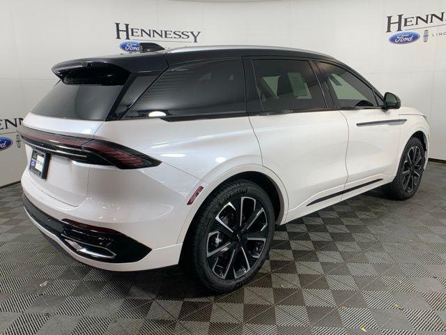 new 2025 Lincoln Nautilus car, priced at $59,011