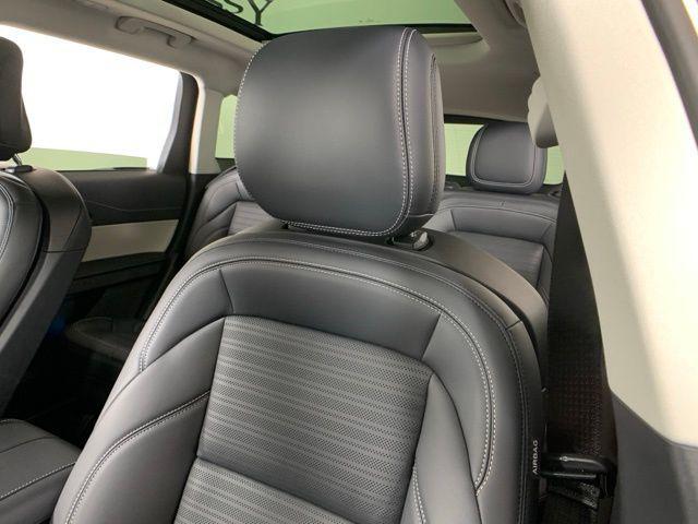new 2025 Lincoln Nautilus car, priced at $59,011