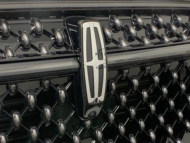 new 2025 Lincoln Nautilus car, priced at $57,259