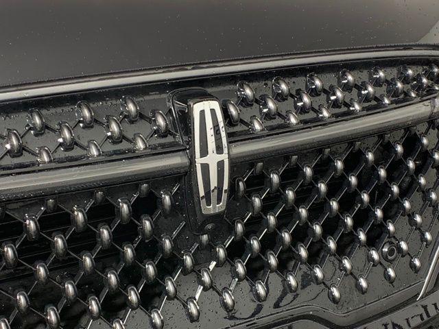 new 2025 Lincoln Nautilus car, priced at $55,090