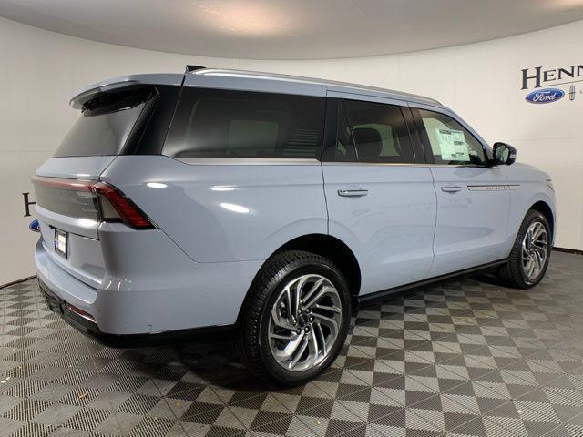 new 2025 Lincoln Navigator car, priced at $99,542