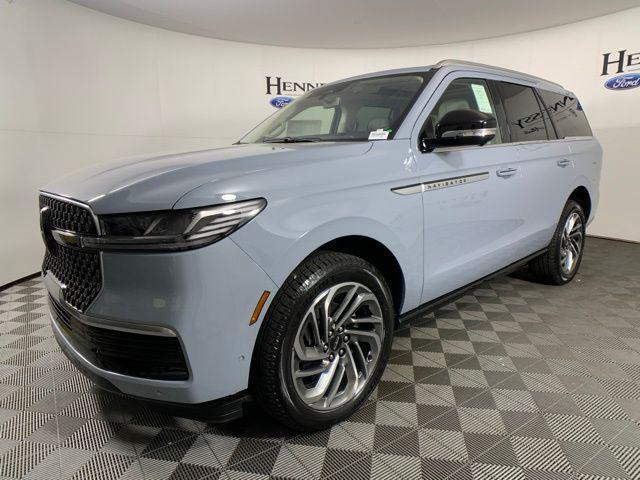 new 2025 Lincoln Navigator car, priced at $99,542
