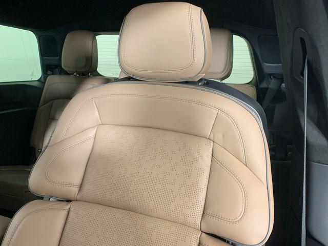 new 2025 Lincoln Navigator car, priced at $121,285