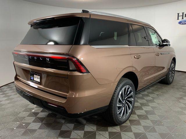 new 2025 Lincoln Navigator car, priced at $121,285