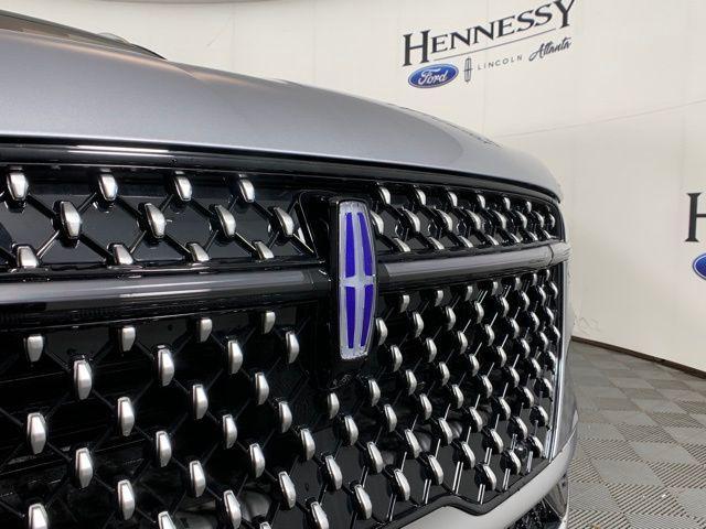 new 2025 Lincoln Nautilus car, priced at $58,332