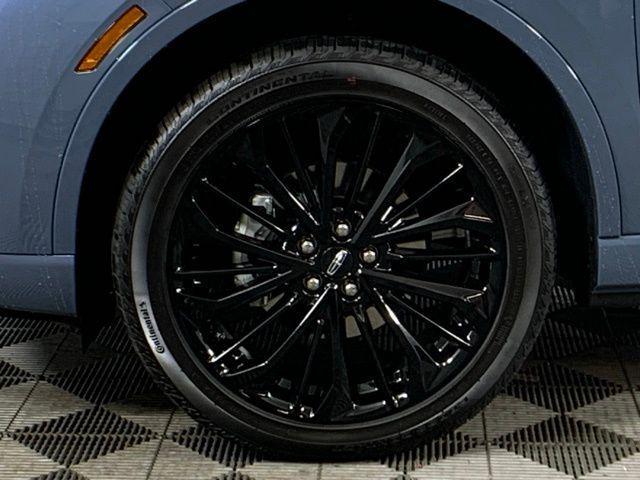new 2025 Lincoln Corsair car, priced at $43,895
