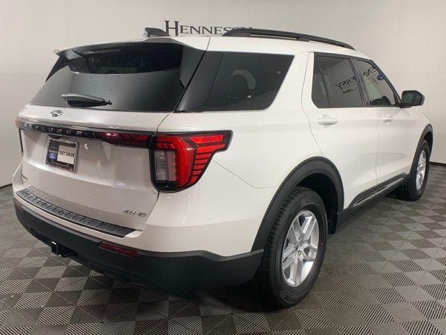 new 2025 Ford Explorer car, priced at $38,670