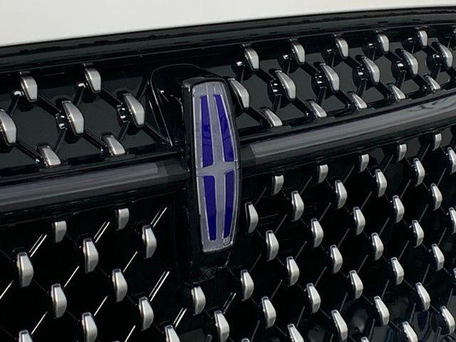 new 2025 Lincoln Nautilus car, priced at $59,011