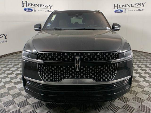 new 2025 Lincoln Navigator car, priced at $102,388