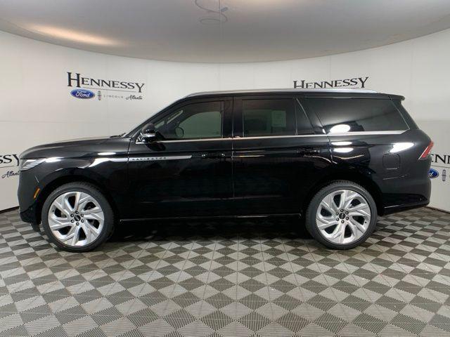 new 2025 Lincoln Navigator car, priced at $102,388