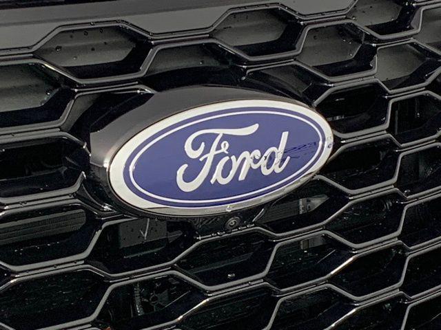 new 2025 Ford Explorer car, priced at $47,101