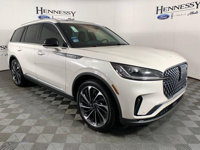 new 2025 Lincoln Aviator car, priced at $63,226