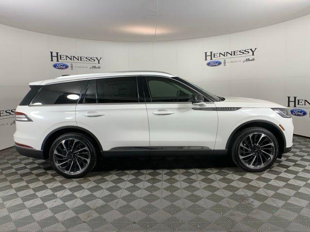 new 2025 Lincoln Aviator car, priced at $71,415