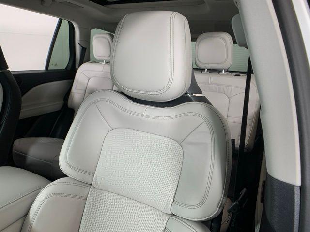 new 2025 Lincoln Aviator car, priced at $71,415
