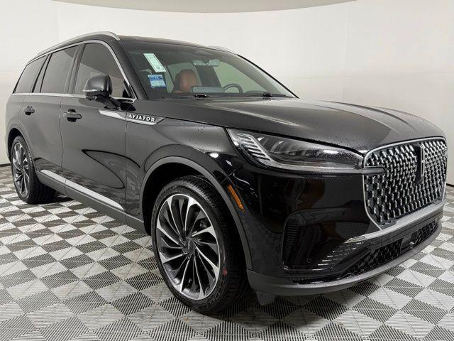 new 2025 Lincoln Aviator car, priced at $65,700