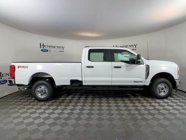 new 2025 Ford F-350 car, priced at $66,191