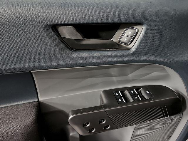 new 2025 Ford Maverick car, priced at $30,552