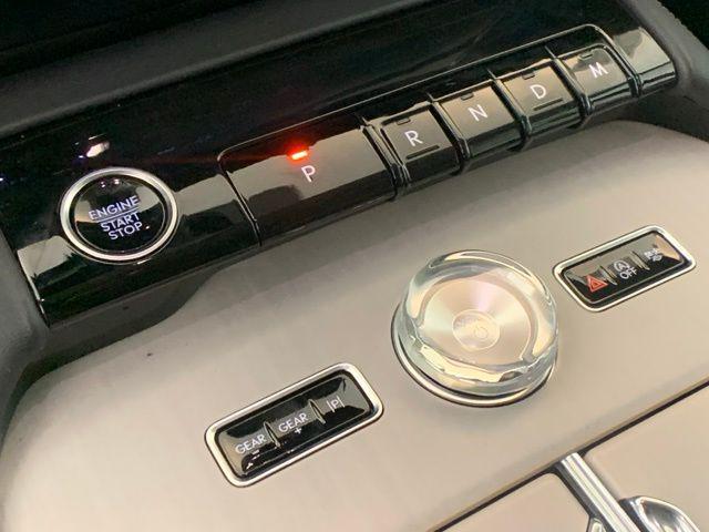 new 2025 Lincoln Navigator car, priced at $101,016