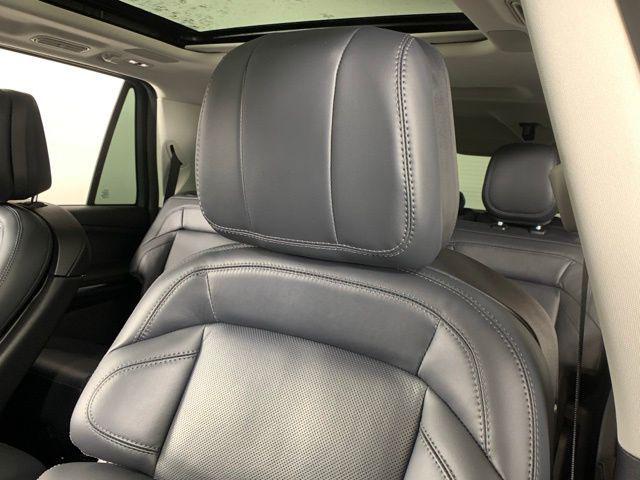 new 2025 Lincoln Navigator car, priced at $101,016