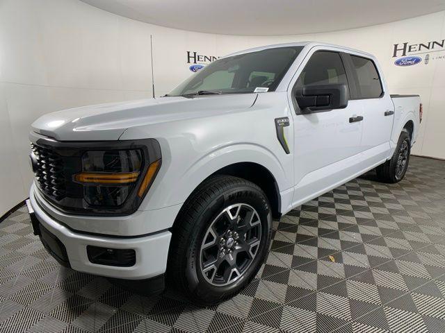 new 2025 Ford F-150 car, priced at $43,425