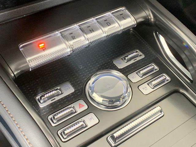 new 2025 Lincoln Nautilus car, priced at $59,237