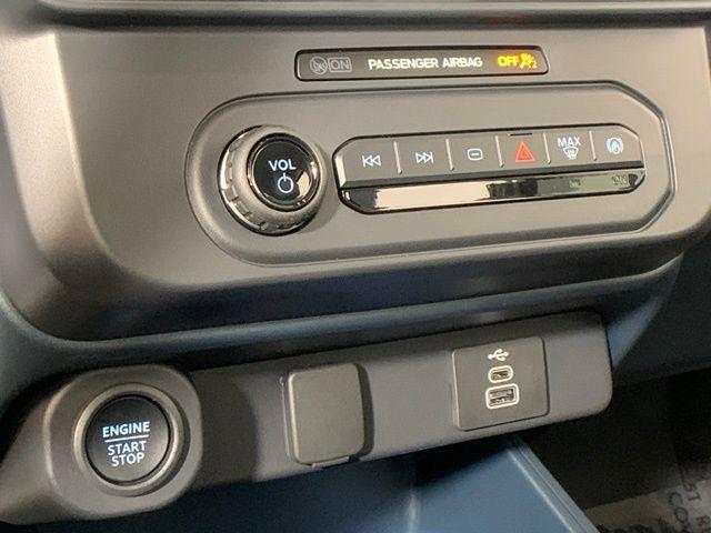 new 2025 Ford Maverick car, priced at $30,192