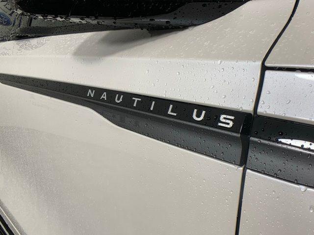 new 2025 Lincoln Nautilus car, priced at $73,256