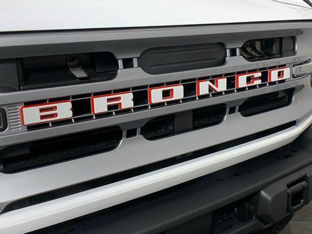 new 2025 Ford Bronco car, priced at $52,662