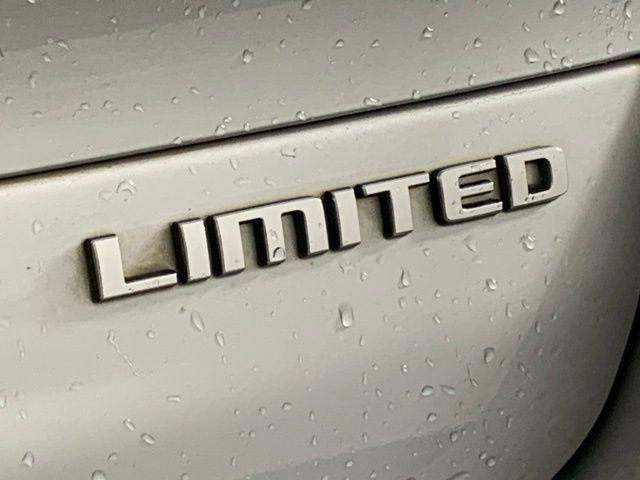 used 2021 Jeep Grand Cherokee L car, priced at $26,662