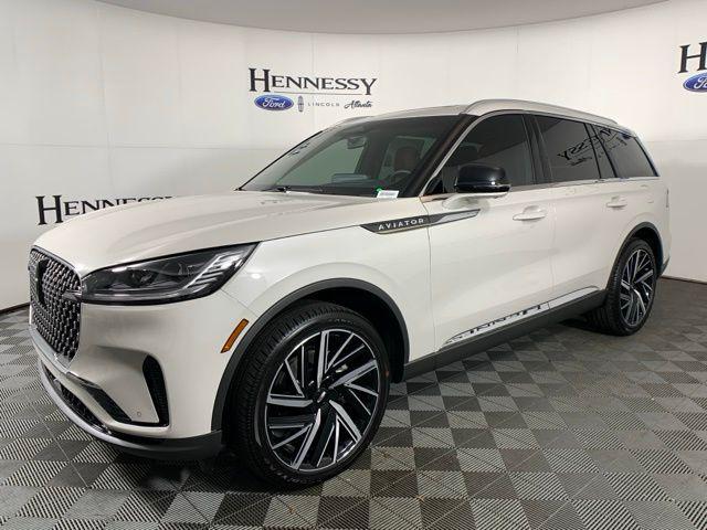 new 2025 Lincoln Aviator car, priced at $71,467