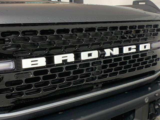 new 2024 Ford Bronco car, priced at $59,886