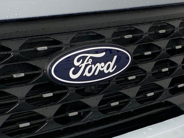 new 2025 Ford Maverick car, priced at $36,484