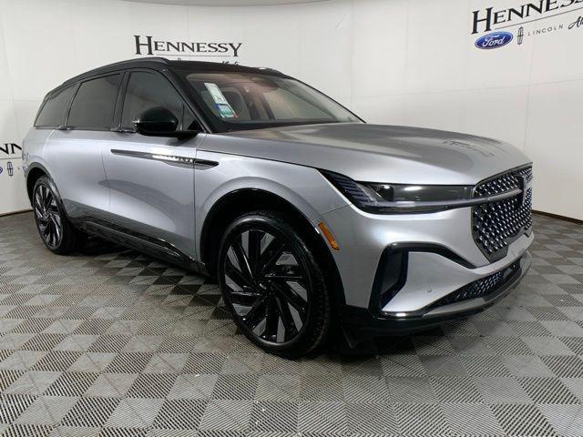new 2025 Lincoln Nautilus car, priced at $62,117