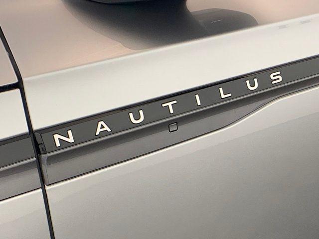 new 2025 Lincoln Nautilus car, priced at $62,117