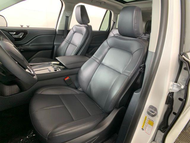 new 2025 Lincoln Aviator car, priced at $62,630