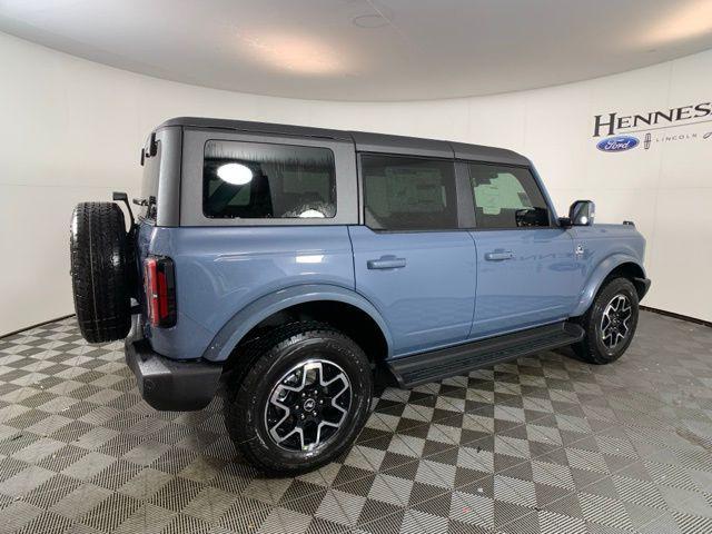 new 2025 Ford Bronco car, priced at $53,453