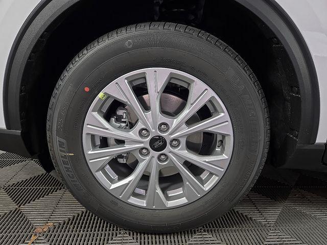 new 2026 Ford Escape car, priced at $31,051