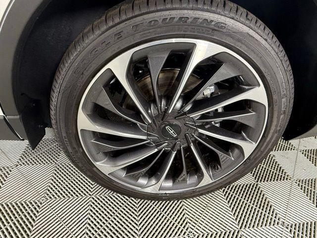 new 2025 Lincoln Aviator car, priced at $72,419