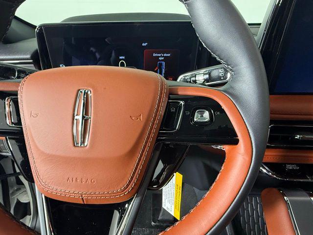 new 2025 Lincoln Aviator car, priced at $72,419