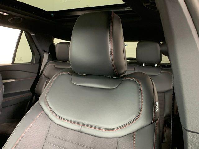 new 2025 Ford Explorer car, priced at $47,902