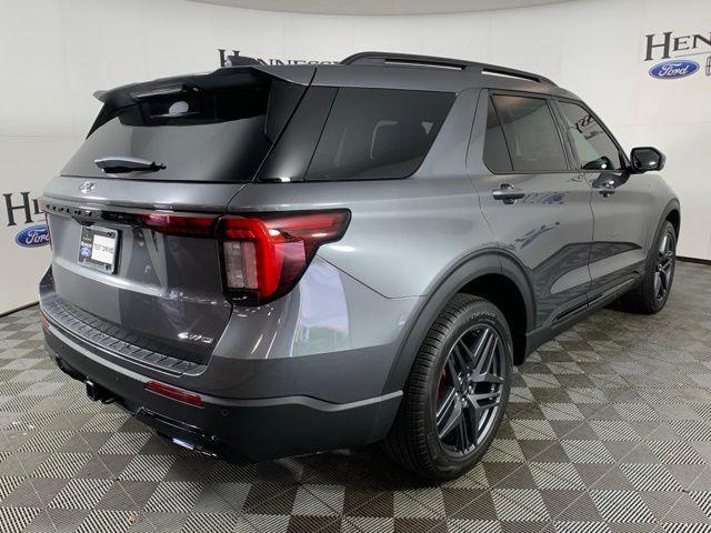 new 2025 Ford Explorer car, priced at $47,902
