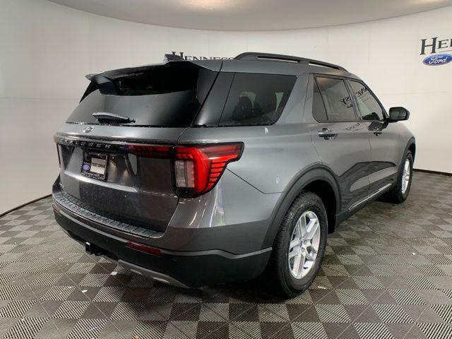 new 2025 Ford Explorer car, priced at $45,665