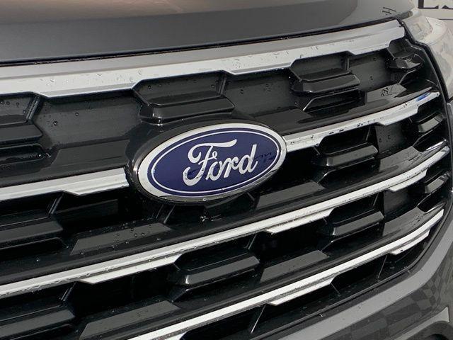 new 2025 Ford Explorer car, priced at $45,665