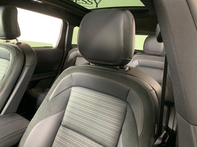 new 2025 Lincoln Nautilus car, priced at $59,237